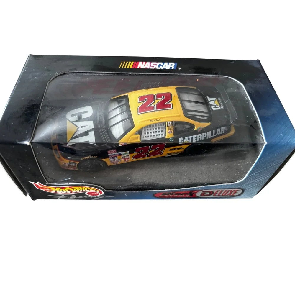 New Hot Wheels Racing Ward Burton 22 Caterpillar Black Chrome Deluxe 1:43 NASCAR